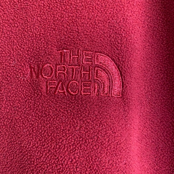 North face pullover - Picture 3 of 3